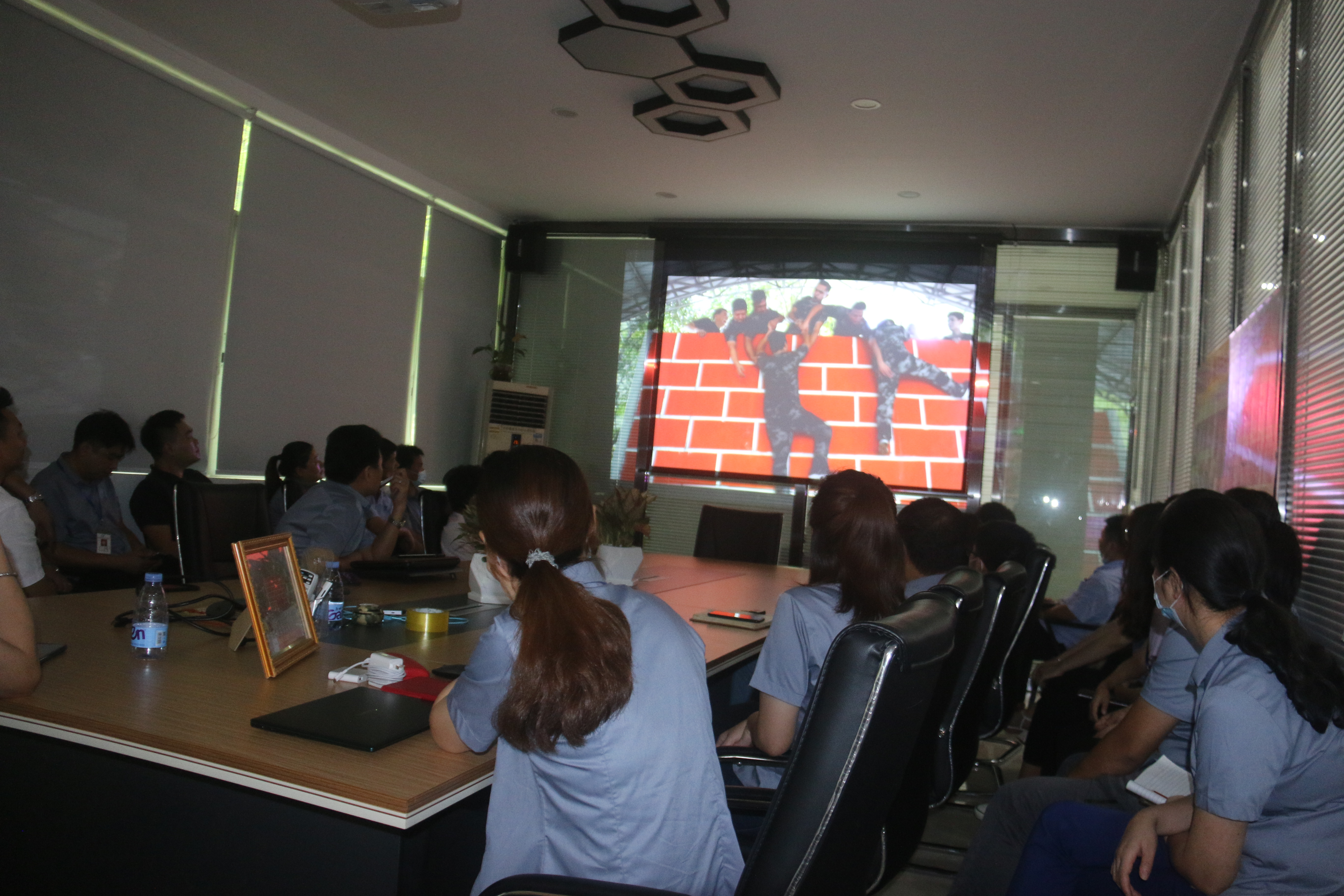 同心協(xié)力、贏在執(zhí)行、共創(chuàng)輝煌-深圳譽(yù)格拓展訓(xùn)練回顧